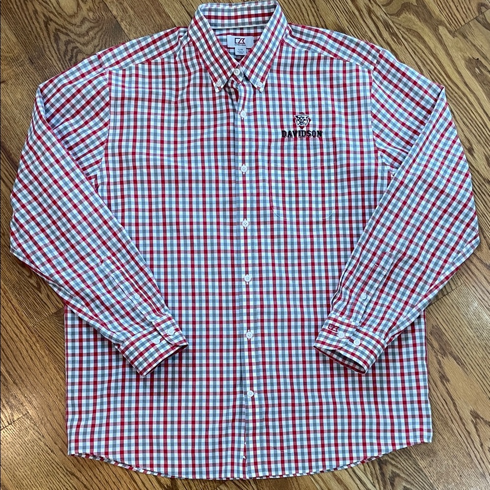 Men’s Davidson Wildcats Cutter & Buck Button Up/Button Down Shirt. Size Large.